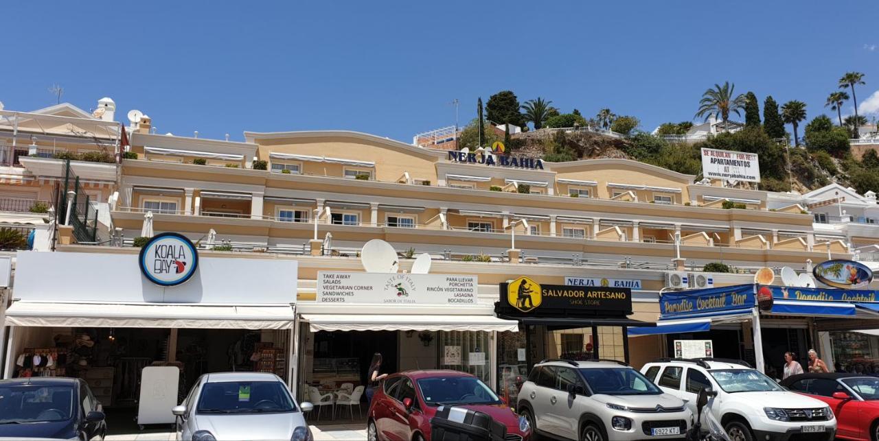 Apartamentos Nerja Bahia Exterior photo